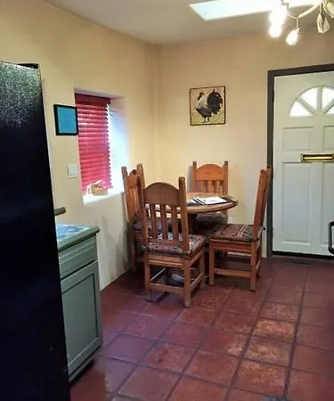 Casas De Guadalupe - Sante Fe Vacation Villa *