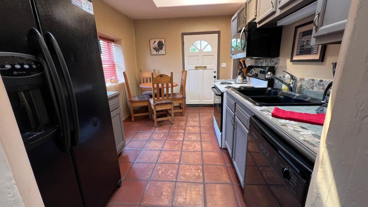 Casas De Guadalupe - Sante Fe Vacation Villa *