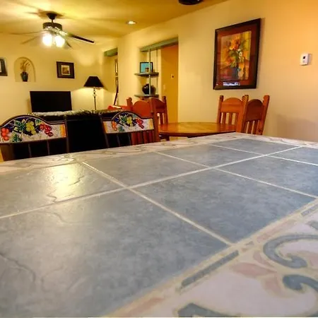 Casas De Guadalupe - Sante Fe Vacation *